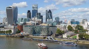 City_of_London_skyline_from_London_City_Hall_-_Sept_2015_-_Crop_Aligned